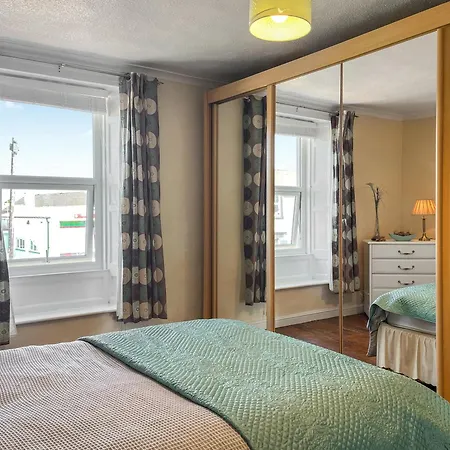 Dom wakacyjny Midtown House *